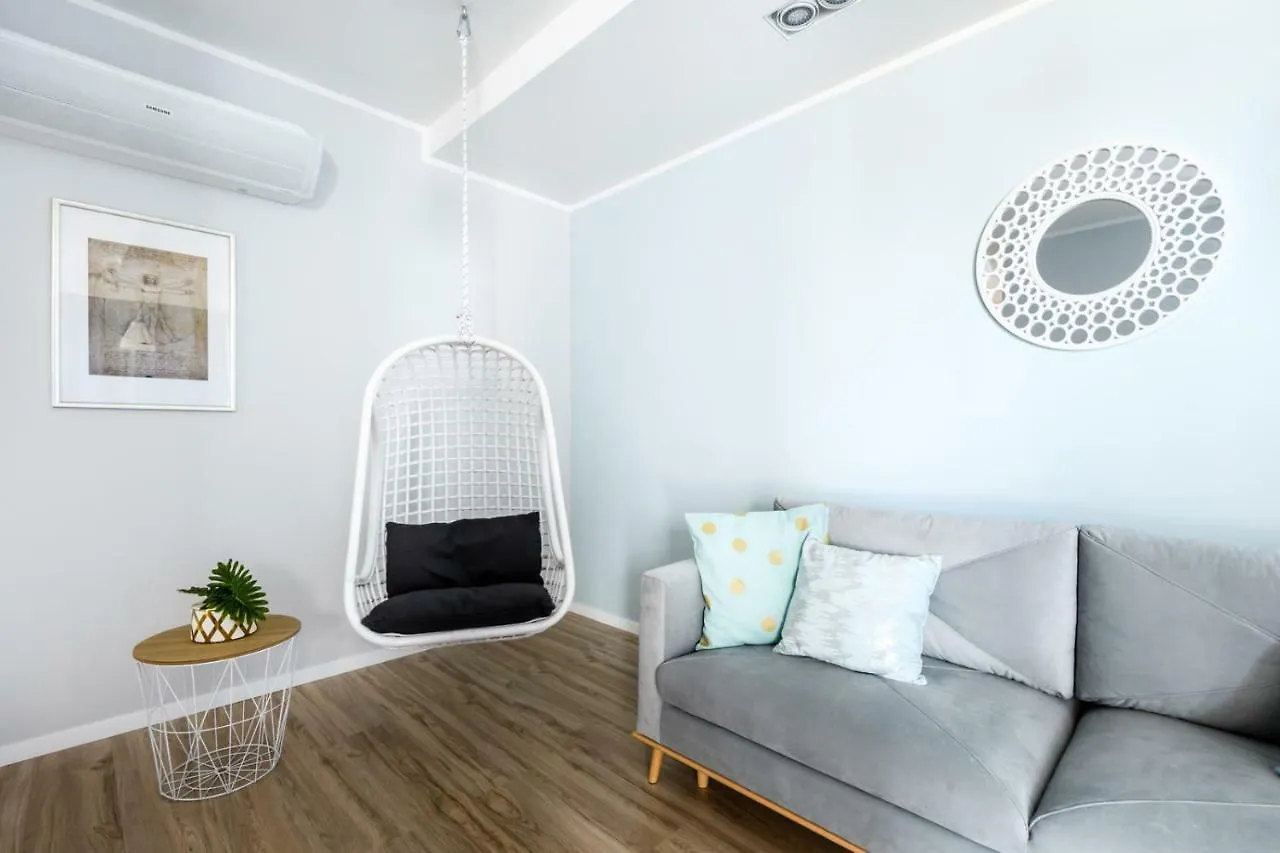 West Side Apartment Varsavia